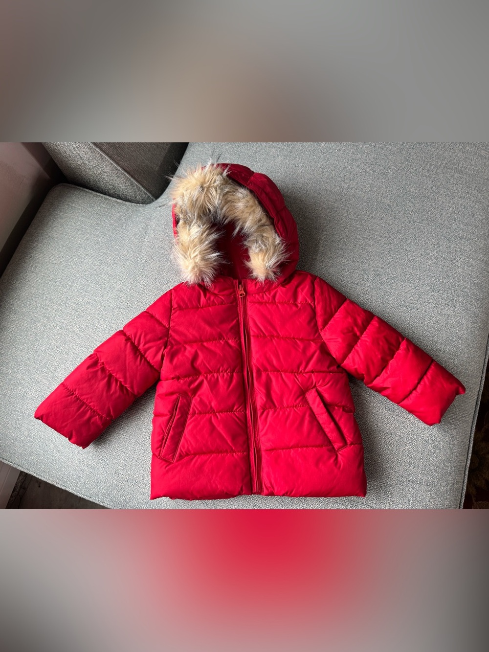 Baby Gap Toddler 2 Years Red Puffer Coat Jacket Faux Fur Hood ❤️